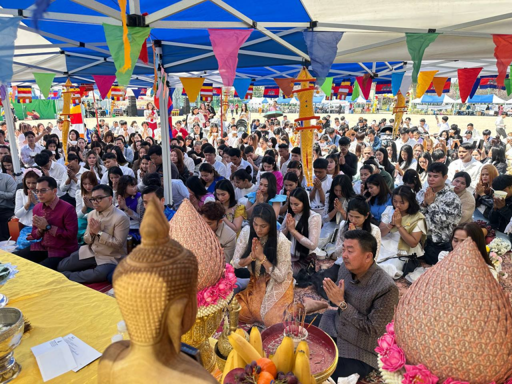 ពលករ ​និង​សហគមន៍​ខ្មែរ​នៅ​កូរ៉េ​ជាង ​២​ម៉ឺន​នាក់​ អបអរ​សាទរ​បុណ្យ​ចូល​ឆ្នាំ​ខ្មែរ​នៅ ​១២ ​ទីតាំង​យ៉ាងអធិក​អធម