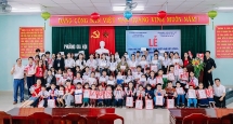 អង្គការ Zhi Shan គាំទ្រអាហារូបករណ៍ចំនួន ២៤៨ កន្លែង និងបណ្ណាល័យចំនួន ៣ សម្រាប់សិស្សានុសិស្សនៅទីក្រុង Hue