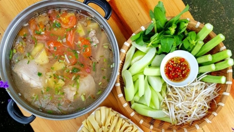 ម្ហូបវៀតណាមមួយមុខទៀតក្នុងចំណោមមុខម្ហូបត្រីឆ្ងាញ់បំផុតទាំង១០ក្នុងពិភពលោក ម្ហូបវៀតណាមមួយមុខទៀតក្នុងចំណោមមុខម្ហូបត្រីឆ្ងាញ់បំផុតទាំង១០ក្នុងពិភពលោក