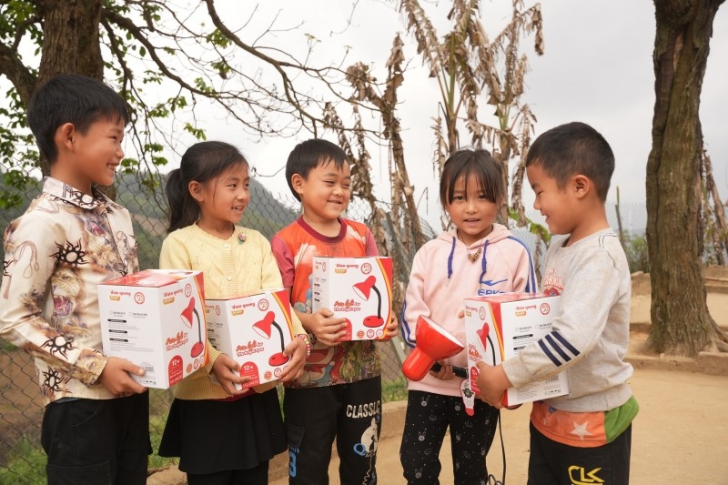 អង្គការ World Vision បណ្តុះវប្បធម៌អានសម្រាប់សិស្សសាលាបឋមសិក្សានៅទីក្រុងហូជីមិញ