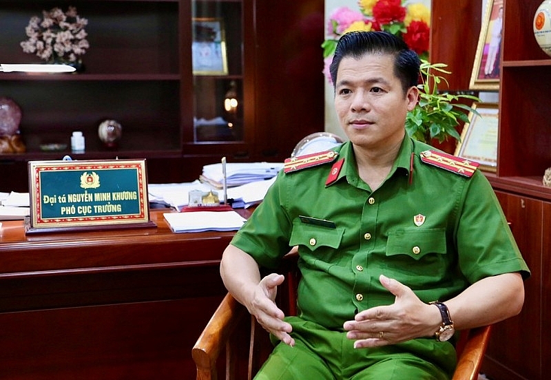 លោកវរសេនីយ៍ឯក Nguyen Minh Khuong អនុប្រធាននាយកដ្ឋាននគរបាលបង្ការ និងពន្លត់អគ្គិភ័យ និងជាប្រធានបេសកកម្មនៃក្រសួងសន្តិសុខសាធារណៈវៀតណាម ដើម្បីចូលរួមជួយសង្គ្រោះ សង្គ្រោះ និងជំនះផលវិបាកនៃការរញ្ជួយដីនៅប្រទេសទួរគី Ky 