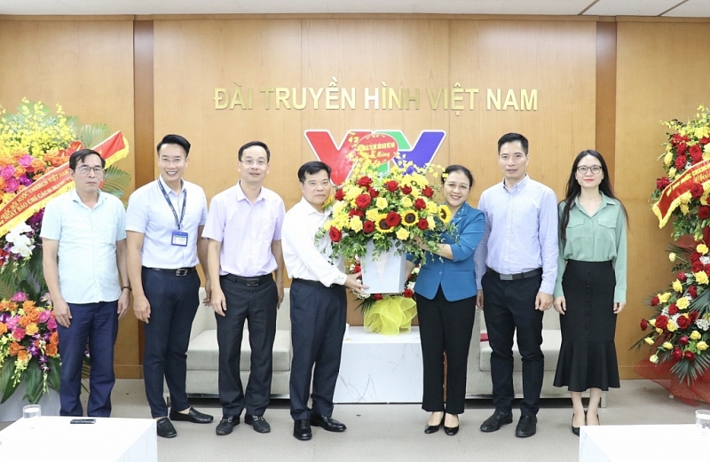 រូបថតឧទាហរណ៍ រូបថតឧទាហរណ៍
