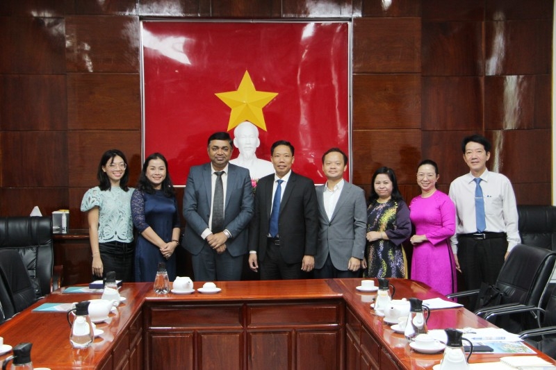 យល់ព្រមលើសំណើបង្កើត យល់ព្រមលើសំណើបង្កើត