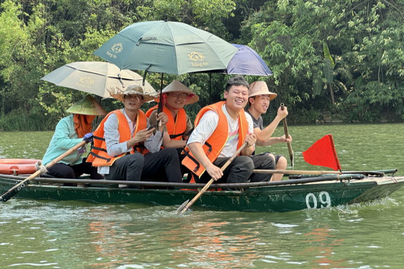 ភ្ញៀវទេសចរណ៍អន្តរជាតិ “ស្រលាញ់” វៀតណាមព្រោះវាមានសុវត្ថិភាព និងមិត្តភាព
