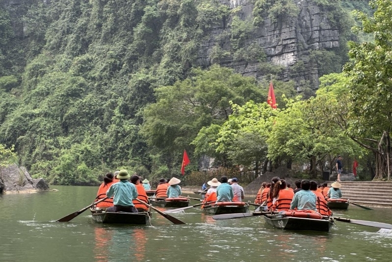ភ្ញៀវទេសចរណ៍អន្តរជាតិ “ស្រលាញ់” វៀតណាមព្រោះវាមានសុវត្ថិភាព និងមិត្តភាព