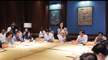 ត្រៀមរៀបចំ APEC ឆ្នាំ ២០២៧៖ បំពេញបន្ថែមហេដ្ឋារចនាសម្ព័ន្ធគមនាគមន៍បម្រើដល់សារព័ត៌មានអន្តរជាតិឱ្យបានឆាប់រហ័ស