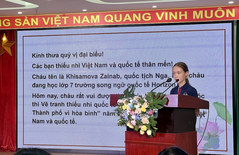 គំនូរទីក្រុងហាណូយ - ពណ៌នៃសន្តិភាពតាមរយៈកែវភ្នែករបស់កុមារជុំវិញពិភពលោក