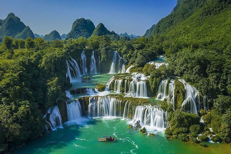 ទឹកធ្លាក់ Ban Gioc