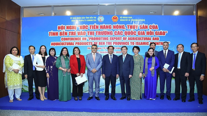 ការផ្សព្វផ្សាយផលិតផលកសិកម្ម និងជលផលរបស់ខេត្ត  Ben Tre ចូលទីផ្សារនៃប្រទេសឥស្លាម