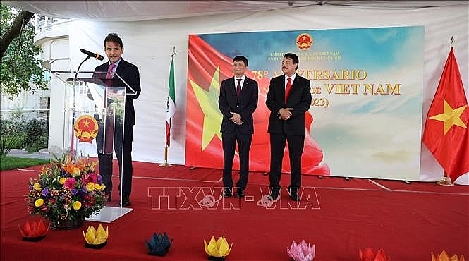 លោក Fernando Gonzalez Saiffe អគ្គនាយកនៃនាយកដ្ឋានអាស៊ី-ប៉ាស៊ីហ្វិក បាននិយាយនៅក្នុងពិធីនេះ។