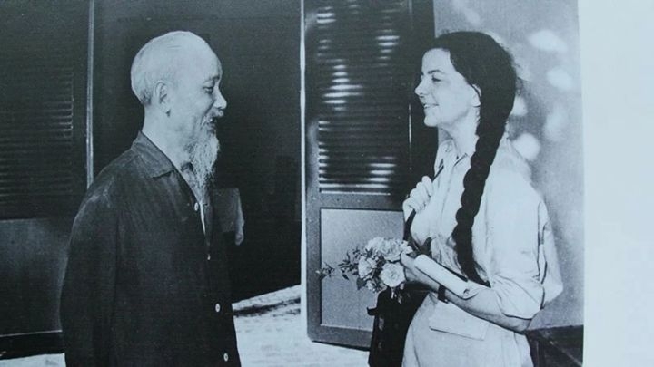 Madeleine Riffaud - យុទ្ធជនស្រ្តី​ដើម្បី​សន្តិភាព​ដែល​មានទឹក​ចិត្ត​សប្បុរស​តែងតែ​គិត​អំពី​ប្រទេស​វៀតណាម