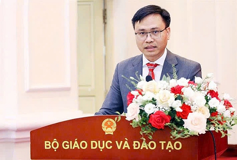 ការសាងសង់សាលារៀនចំនួន ១០០ នៅតំបន់ព្រំដែនបានចាប់ផ្តើមក្នុងពេលដំណាលគ្នា៖ នឹងក្លាយជាគំរូមួយទាក់ទងនឹងសម្ភារៈ ការរៀបចំអប់រំ ការគ្រប់គ្រង និងប្រតិបត្តិការ ការសាងសង់សាលារៀនចំនួន ១០០ នៅតំបន់ព្រំដែនបានចាប់ផ្តើមក្នុងពេលដំណាលគ្នា៖ នឹងក្លាយជាគំរូមួយទាក់ទងនឹងសម្ភារៈ ការរៀបចំអប់រំ ការគ្រប់គ្រង និងប្រតិបត្តិការ