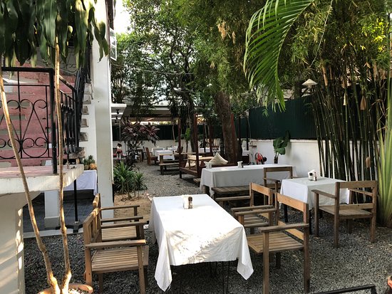 都還不錯吃除了炒飯- Picture of ST 63 BASSAK Restaurant, Phnom Penh - Tripadvisor