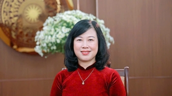 ລັດຖະມົນຕີກະຊວງສາທາລະນະສຸກ ດາວຮົງລານ: ການໃຫ້ບໍລິການດ້ານສຸຂະພາບທີ່ຄົບຖ້ວນສຳລັບປະຊາຊົນ, ເລີ່ມຕົ້ນແຕ່ຫົວທີ, ຈາກໄລຍະໄກ, ແລະ ໃນຮາກຖານ