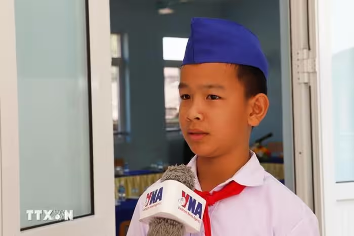 ສະຖານ​ທີ່ເສີມສ້າງໃຫ້​ບັນດາ​ລຸ້ນນັກຮຽນຫວຽດນາມ ​ແລະ ລາວ