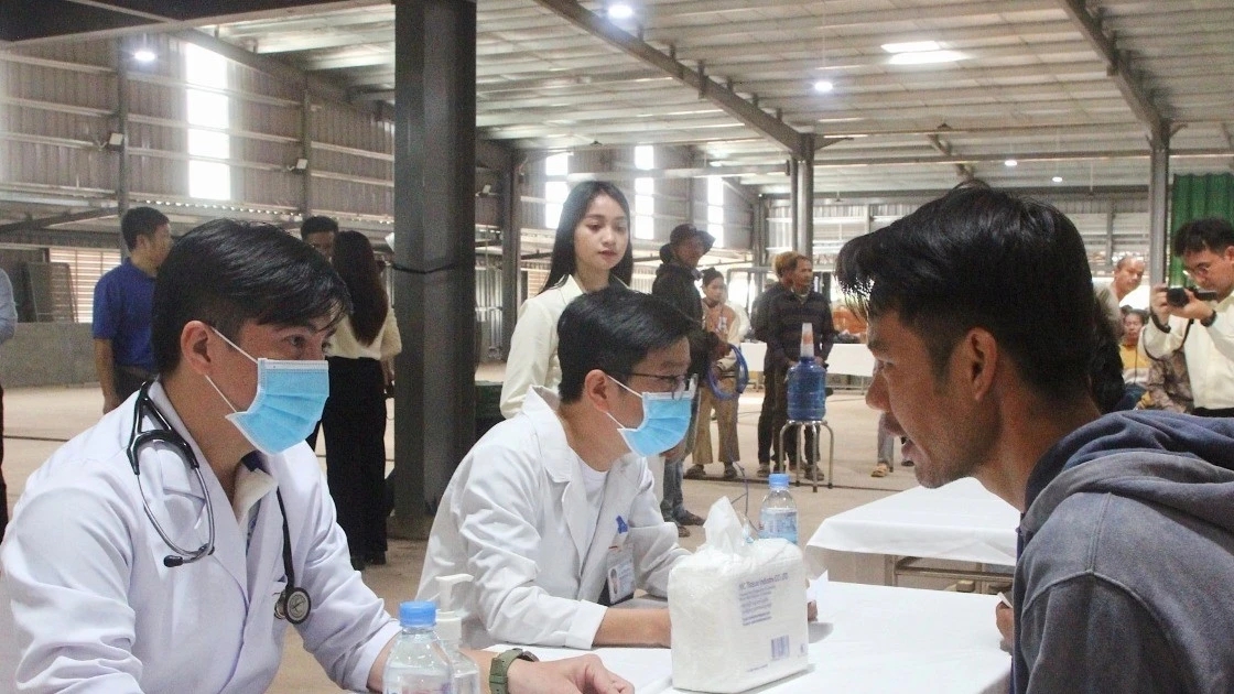 ເຕັມໄປດ້ວຍຄວາມ​ຮັກ​ແພງອັນອົບອຸ່ນ ຫວຽດນາມ ໃນ​ໂອກາດບຸນປີໃໝ່ຂອງບັນດາປະເທດເພື່ອນມິດ