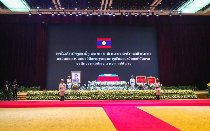 ຫວຽດນາມ ຈະຈັດພິທີສະເຫຼີມສະຫຼອງ 50 ປີແຫ່ງວັນປົດປ່ອຍພາກໃຕ້, ທ້ອນໂຮມປະເທດຊາດເປັນເອກະພາບ ຫວຽດນາມ ຈະຈັດພິທີສະເຫຼີມສະຫຼອງ 50 ປີແຫ່ງວັນປົດປ່ອຍພາກໃຕ້, ທ້ອນໂຮມປະເທດຊາດເປັນເອກະພາບ