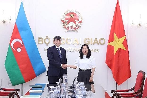 Thúc đẩy hợp tác Việt Nam - Azerbaijan trong lĩnh vực ngoại giao hữu nghị ຊຸກຍູ້ສາຍພົວພັນການຮ່ວມມື ຫວຽດນາມ - Azerbaijan ໃນຂົງເຂດພີ່ນ້ອງຮ່ວມຊາດຢູ່ຕ່າງປະເທດ