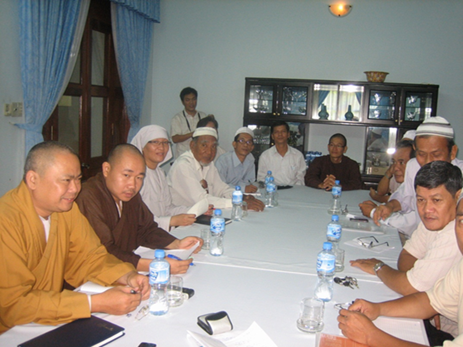 “ຫາໄດ້ຍາກທີ່ປະເທດໃດຈະມີຮູບແບບຄວາມສາມັກຄີລະຫວ່າງສາສະໜາຄືຢູ່ ຫວຽດນາມ”