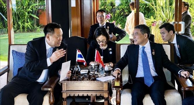ແຮງຊຸກຍູ້ໃໝ່ນຳພາສາຍພົວພັນ ຫວຽດນາມ - ໄທ ໃຫ້ຂະຫຍາຍຕົວຢ່າງແຂງແຮງຍິ່ງໆຂຶ້ນກວ່າເກົ່າ ແຮງຊຸກຍູ້ໃໝ່ນຳພາສາຍພົວພັນ ຫວຽດນາມ - ໄທ ໃຫ້ຂະຫຍາຍຕົວຢ່າງແຂງແຮງຍິ່ງໆຂຶ້ນກວ່າເກົ່າ