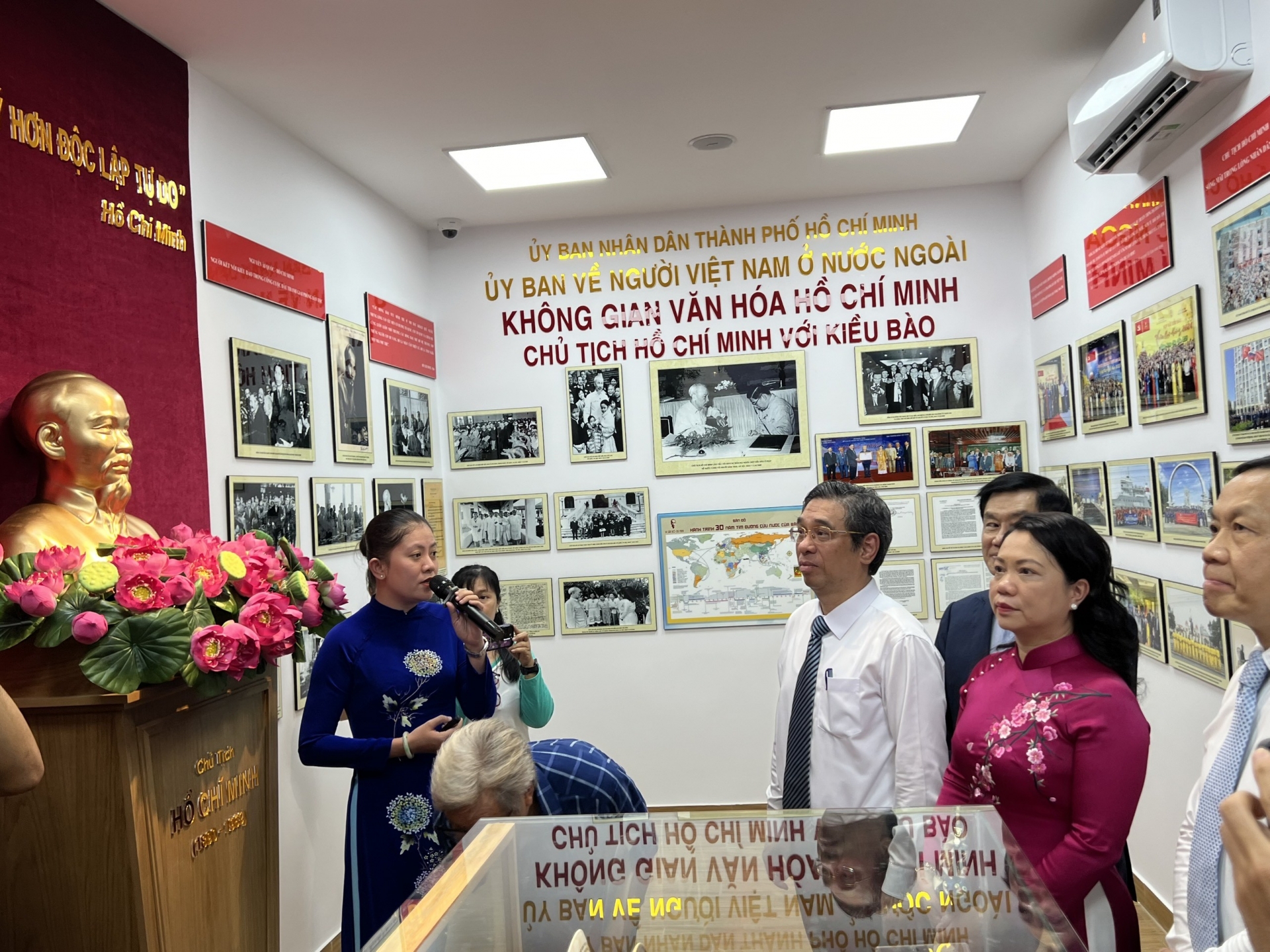 ຈຸດນັດ​ພົບ​ຂອງຊາວ​ຫວຽດນາມ ອາ​ໄສ​ຢູ່ຕ່າງປະເທດ ຢູ່​ນະຄອນ ​ໂຮ່ຈີ​ມິນ.