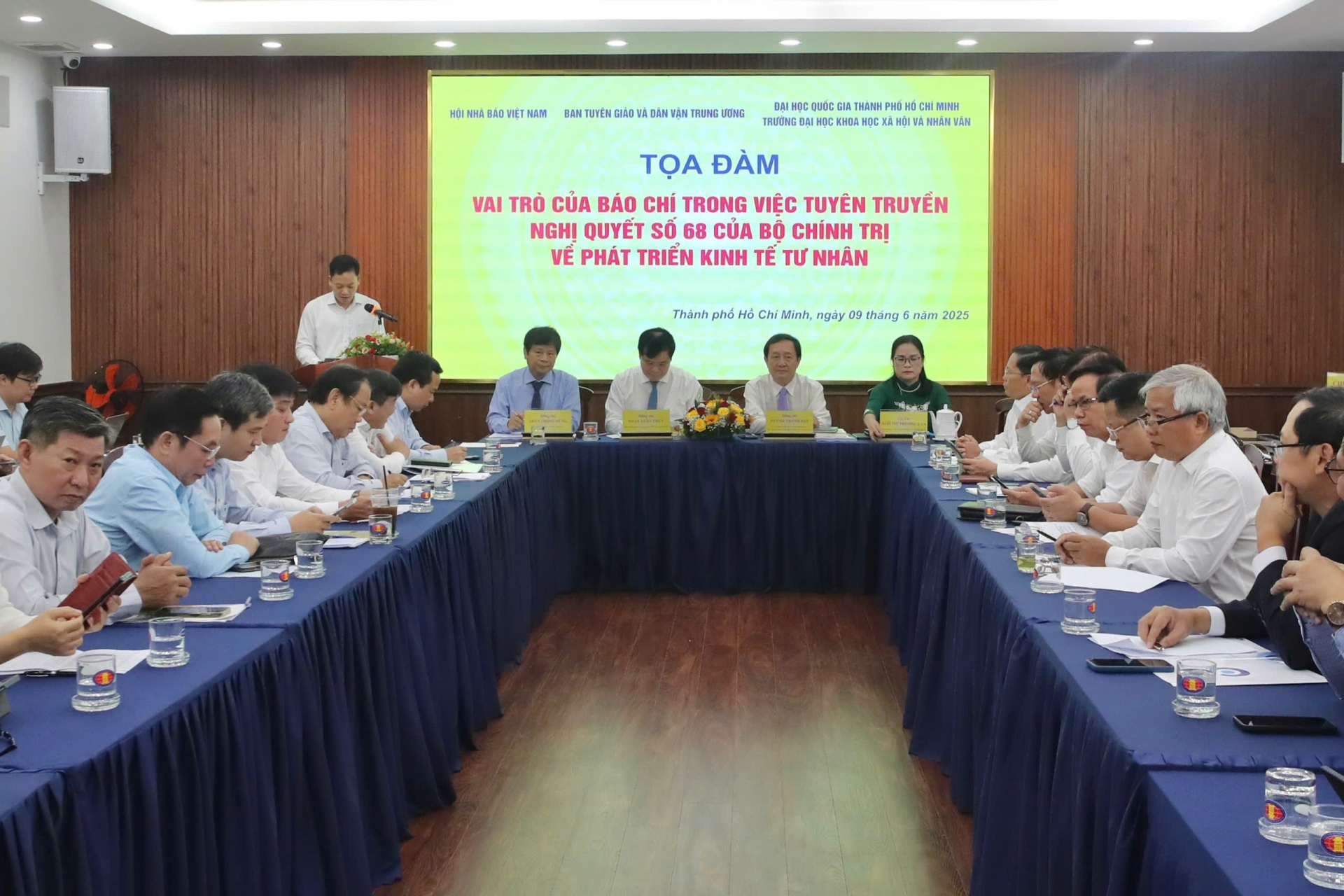 ສື່​ມວນ​ຊົນ​ເສີມຂະຫຍາຍ​ບົດບາດ​ເປັນນຳໜ້າ​ໃນ​ການ​ປະຕິບັດ​ມະຕິ 68.