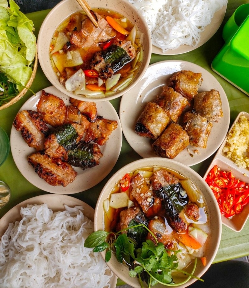 Tripadvisor: ຮ່າໂນ້ຍ ນອນຢູ່ໃນ 15 ຕົວເມືອງທີ່ມີພື້ນຖານອາຫານທີ່ຈັບອົກຈັບໃຈທີ່ສຸດໃນໂລກ Tripadvisor: ຮ່າໂນ້ຍ ນອນຢູ່ໃນ 15 ຕົວເມືອງທີ່ມີພື້ນຖານອາຫານທີ່ຈັບອົກຈັບໃຈທີ່ສຸດໃນໂລກ