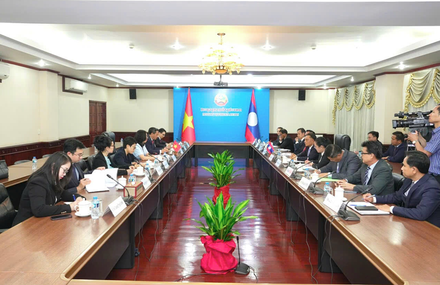ຮັດແໜ້ນການຮ່ວມມື ຫວຽດນາມ - ລາວ ພາຍໃນວຽກງານຄົນຕ່າງດ້າວ (ຄົນຫວຽດນາມຢູ່ຕ່າງປະເທດ ແລະ ຄົນລາວຢູ່ຕ່າງປະເທດ) ຮັດແໜ້ນການຮ່ວມມື ຫວຽດນາມ - ລາວ ພາຍໃນວຽກງານຊາວຕ່າງດ້າວ