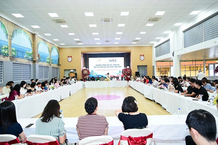VJCE ປະກອບສ່ວນເພີ່ມພູນຄູນສ້າງສາຍພົວພັນມິດຕະພາບ ຫວຽດນາມ - ຍີ່ປຸ່ນ