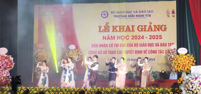ຍົກ​ສູງ​ຄຸນ​ນະ​ພາບ​ການ​ສອນ​ພາສາຫວຽດ​ນາມ​ ໃຫ້​ນັກ​ສຶກ​ສາ​ລາວ