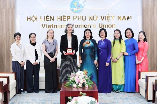 UNDP ສົມທົບກັບຫວຽດນາມ ເພື່ອຊຸກຍູ້ບົດບາດຂອງແມ່ຍິງໃນລະບົບການເມືອງ-ສັງຄົມ.