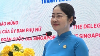 ອົງການກຳມະບານນະຄອນ​ໂຮ່ຈິ​ມິນ ​ແລະ ສິງກະ​ໂປ ​ແບ່ງປັນ​ຮູບ​ແບບ​ໃນ​ການ​ເບິ່ງ​ແຍງ​ດູ​ແລ​ຄົນ​ງານ​ຍິງ.