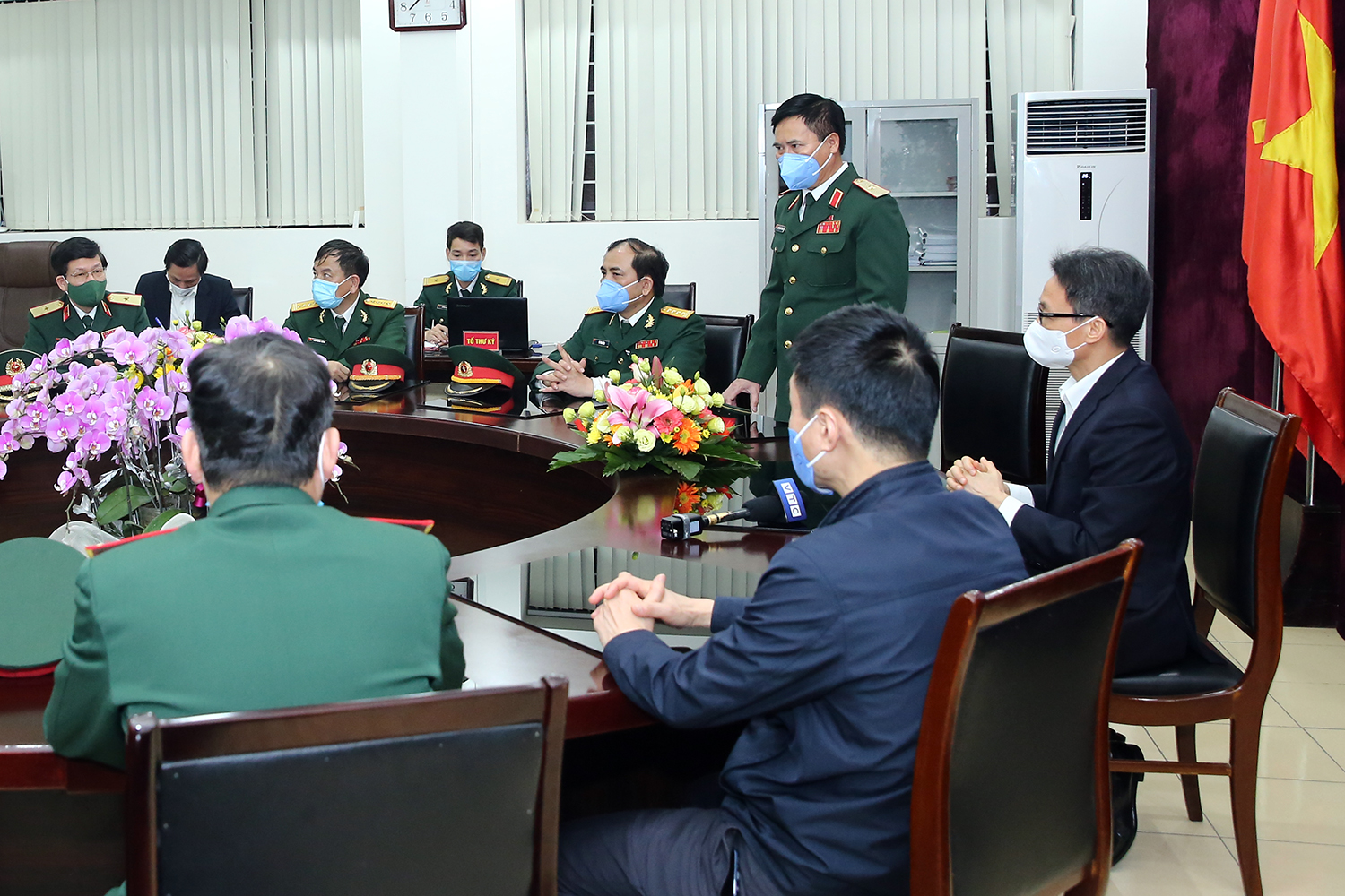 Đêm Giao thừa khó quên trong khu cách ly Đêm Giao thừa khó quên trong khu cách ly