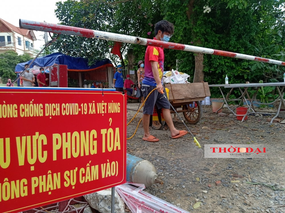 Thâm nhập “pháo đài” phòng chống dịch COVID-19 ở Đông Anh - Hà Nội Thâm nhập “pháo đài” phòng chống dịch COVID-19 ở Đông Anh - Hà Nội