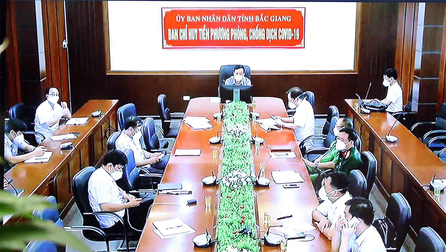Phó Thủ tướng Vũ Đức Đam: ‘Không được có suy nghĩ dịch chỉ ở trong KCN’ Phó Thủ tướng Vũ Đức Đam: ‘Không được có suy nghĩ dịch chỉ ở trong KCN’