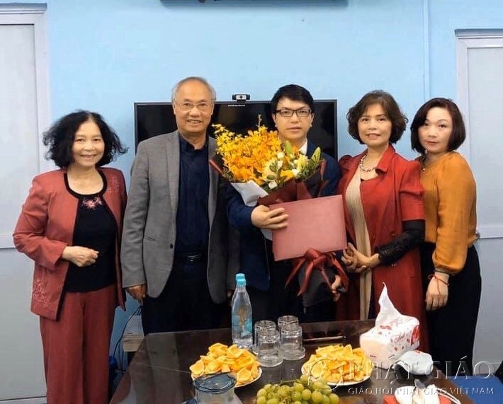nguyen pho tbt bao thoi dai lam tong bien tap tc vietnam traveller