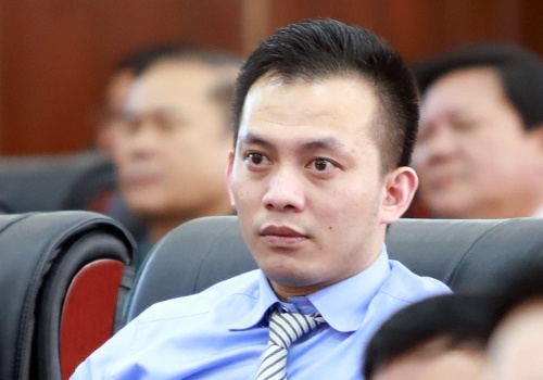 ly do ong nguyen ba canh bi de nghi cach chuc