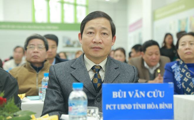 nguoi nha pho chu tich tinh hoa binh duoc nang diem khong phai chau ruot ma la chau vo