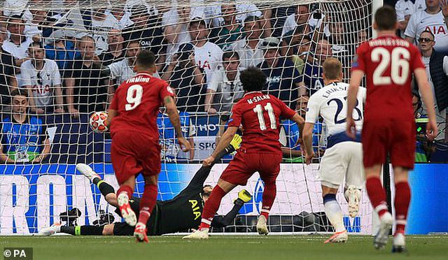 ẢNH: Liverpool đả bại Tottenham với tỷ số 2-0 anh liverpool da bai tottenham