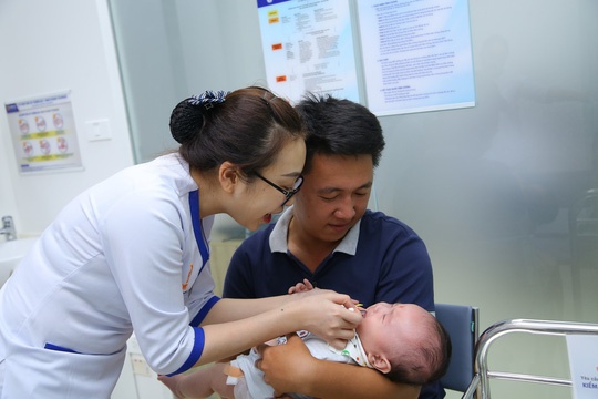 nguoi dan trai nghiem dich vu tiem chung 5 sao