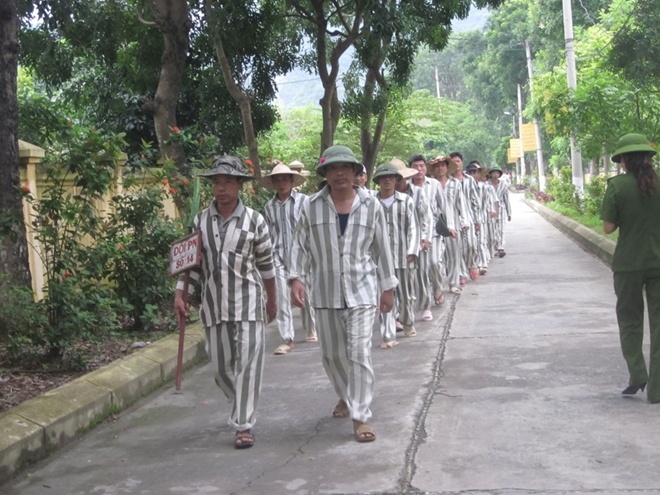 Nỗi ân hận của người chồng… hờ mắc trọng tội vì ghen noi an han cua nguoi chong ho mac trong toi vi ghen