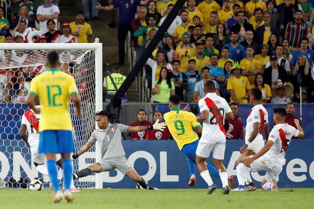Hạ gục Peru đúng như tuyên bố của Messi, Brazil vô địch Copa America Hạ gục Peru đúng như tuyên bố của Messi, Brazil vô địch Copa America
