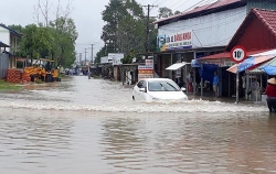 sieu quay nhi noi am anh cua nhan vien khach san viet