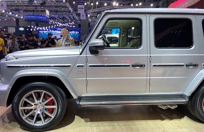 "Vua địa hình" Mercedes G63 giá gần 11 tỷ: Ngoài hầm hố, trong mượt mà vua dia hinh mercedes g63 gia gan 11 ty ngoai ham ho trong muot ma