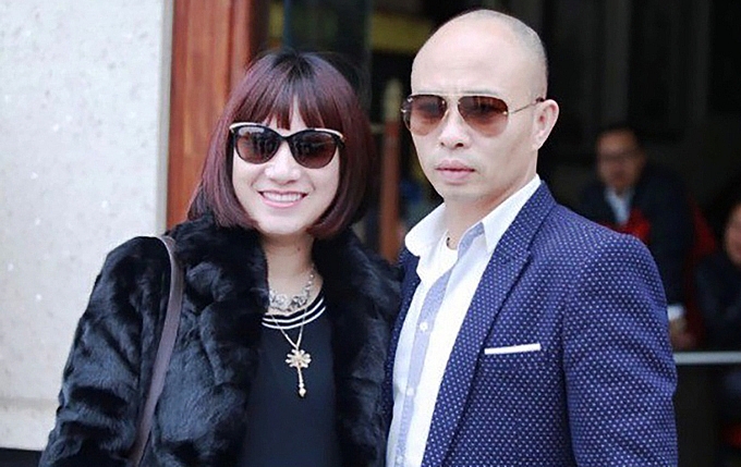 Tin tức pháp luật nóng nhất trong ngày Thêm người bị bắt trong vụ Nhắng nướng ép khách quỳ Đường Nhuệ chuẩn bị ra tòa lần 2 tin tuc phap luat nong nhat trong ngay them nguoi bi bat trong vu nhang nuong ep khach quy duong nhue chuan bi ra toa lan 2
