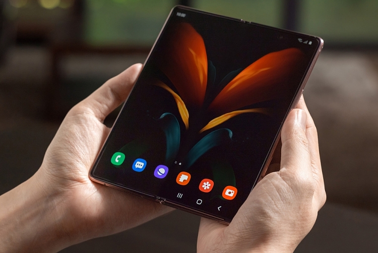 Samsung Galaxy Z Fold 2: Ưu và nhược điểm samsung galaxy z fold 2 uu va nhuoc diem 4