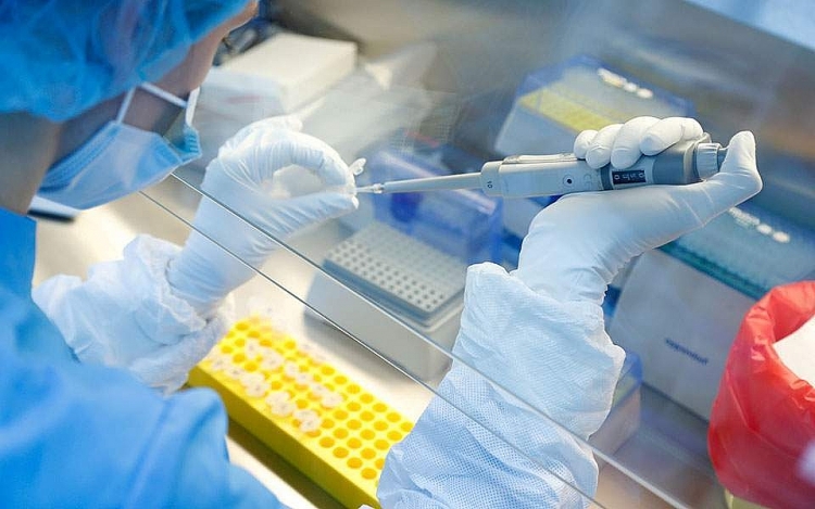 AstraZeneca đình chỉ thử nghiệm vaccine COVID-19 astrazeneca dinh chi thu nghiem vaccine covid 19