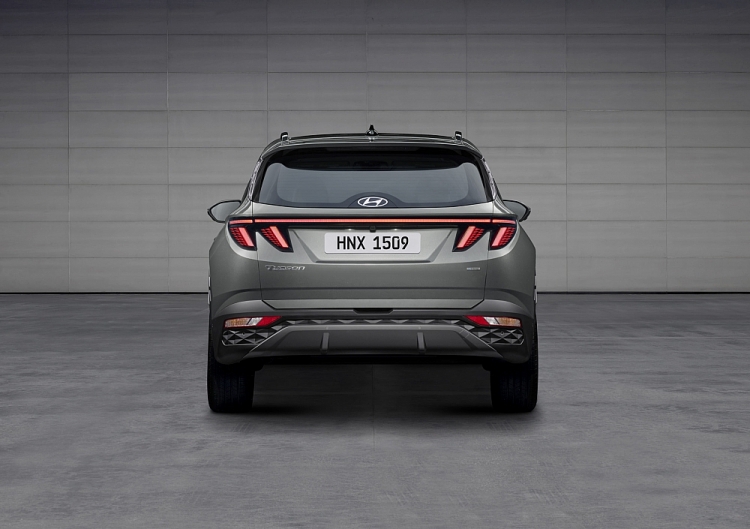 Hyundai Tucson 2021 ra mắt với phong cách táo bạo, tùy chọn hybrid và EV hyundai tucson 2021 ra mat voi phong cach tao bao tuy chon hybrid va ev 2