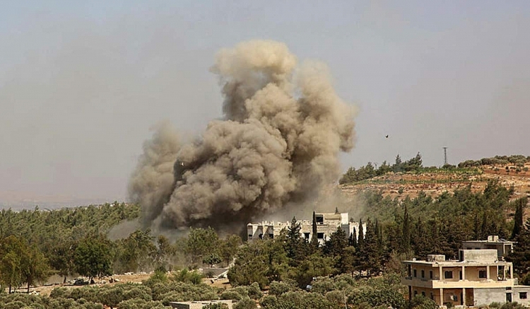 Chiến đấu cơ Nga bất ngờ oanh tạc lực lượng đối lập Syria chien dau co nga bat ngo oanh tac luc luong doi lap syria