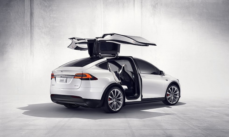 Xe Tesla Model X dễ bị hack và đánh cắp Xe Tesla Model X dễ bị hack và đánh cắp